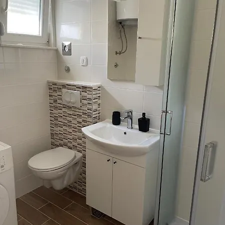 דירה Apartman 2, Parking *